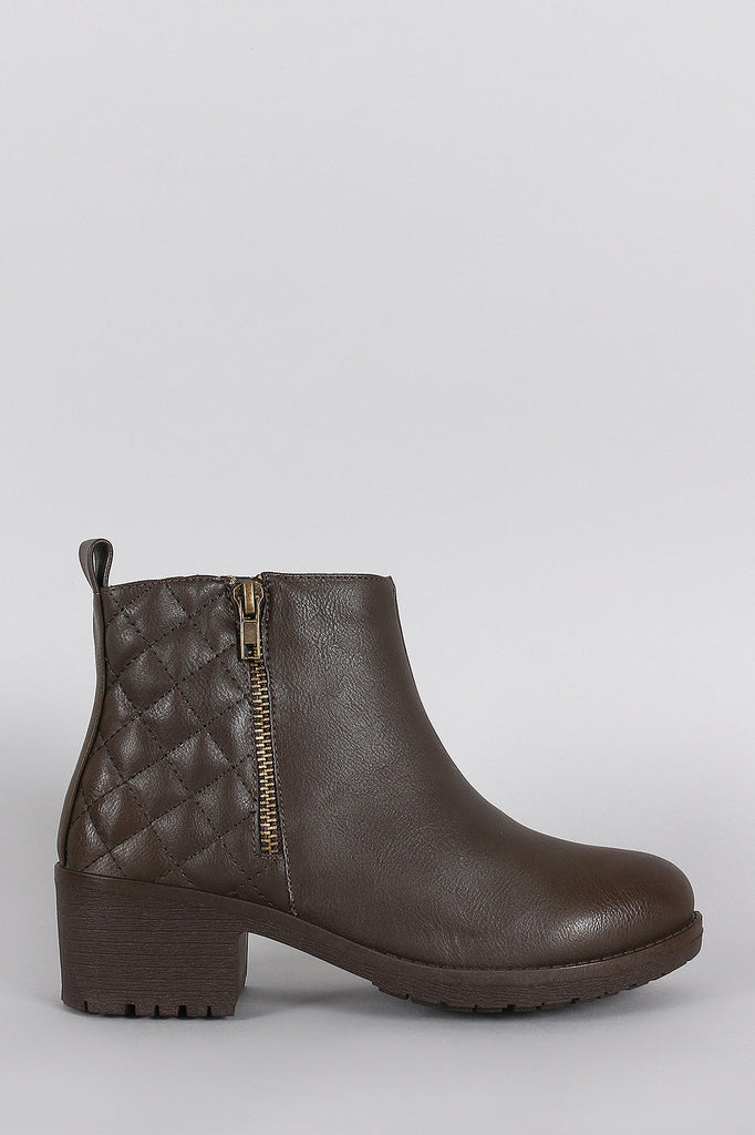 Zipper Trim Quilted Round Toe Ankle Boots