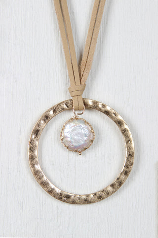 Fresh Water Pearl and Circle Pendant Necklace