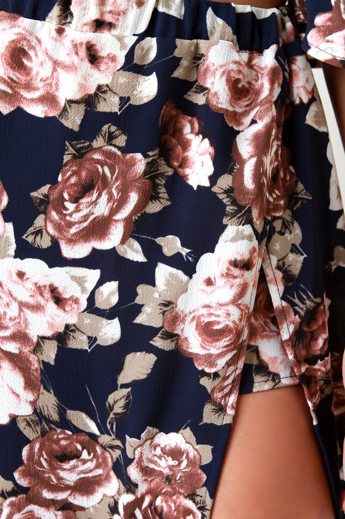 Textured Floral Print High Slit Maxi Skirt